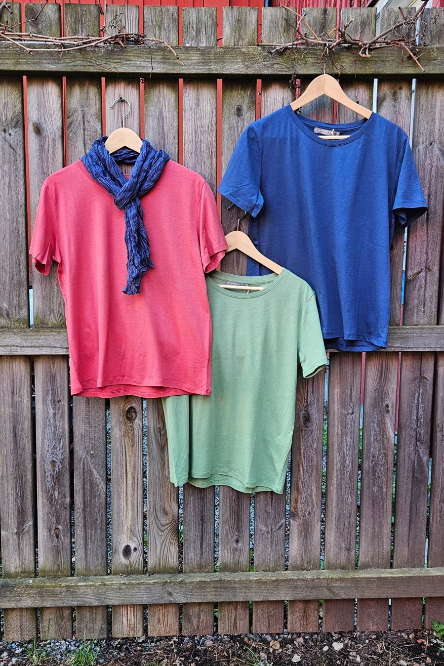 T-shirt top