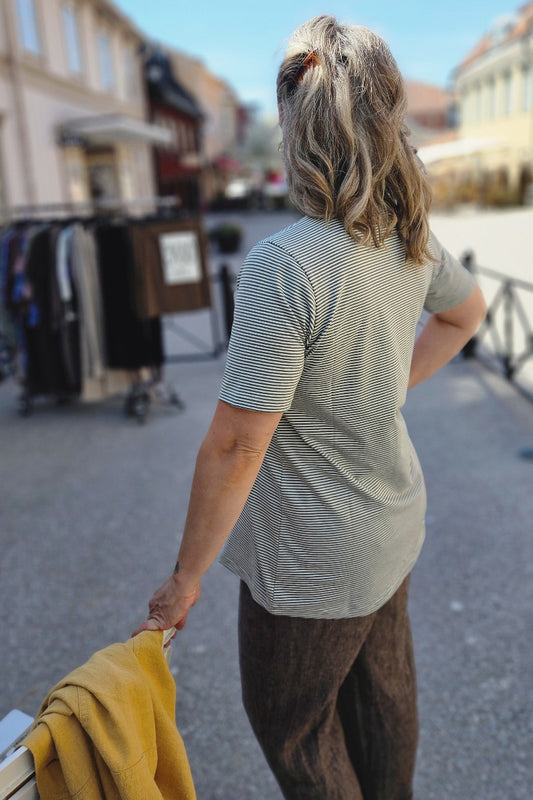 Kortärmad T - tröja - Karin Sömmare