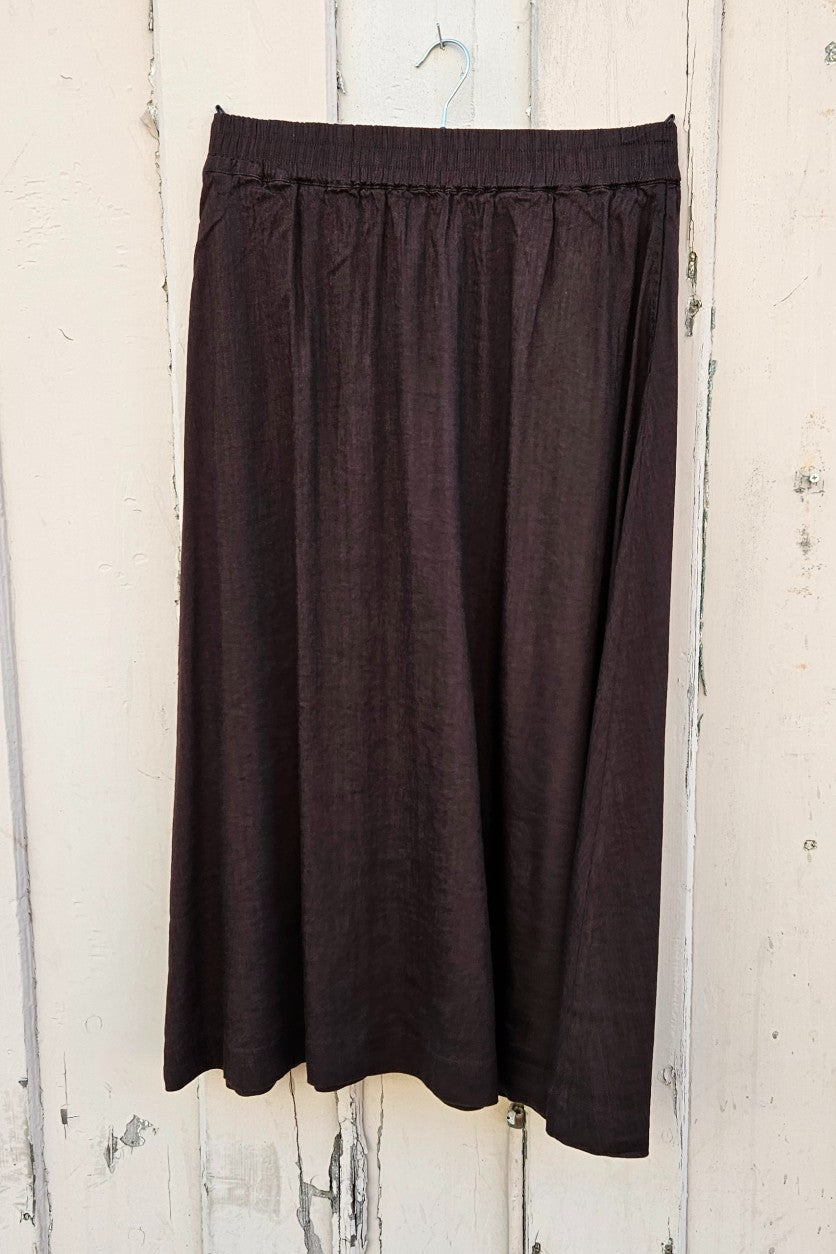 Linnekjol med fickor