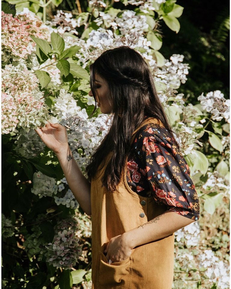 Blommig blus