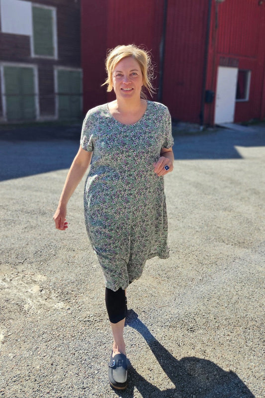Crepeklänning - Karin Sömmare