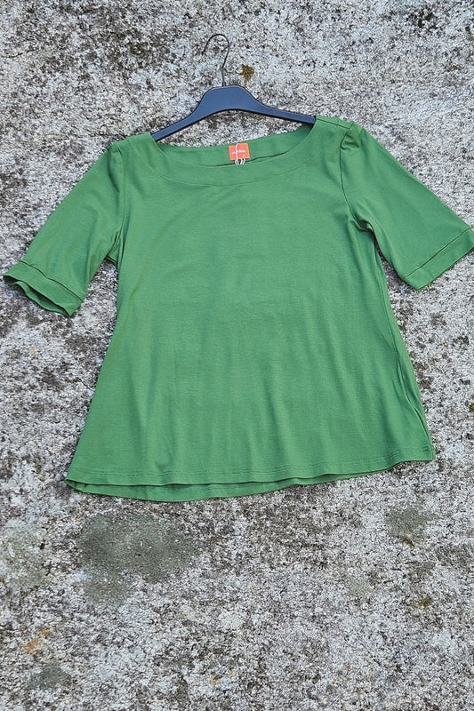 Alberta Basic top