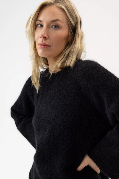 Tindra Sweater