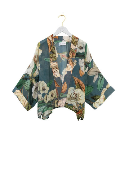 Kort kimono Rhodoleia Blue - One hundred stars