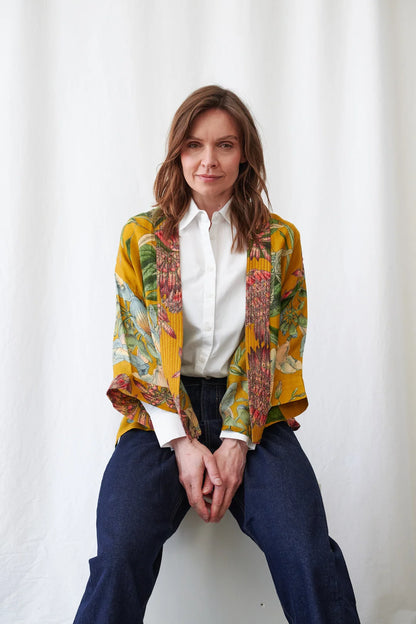 Kort kimono Wool Rhodoleia Gold - One hundred stars
