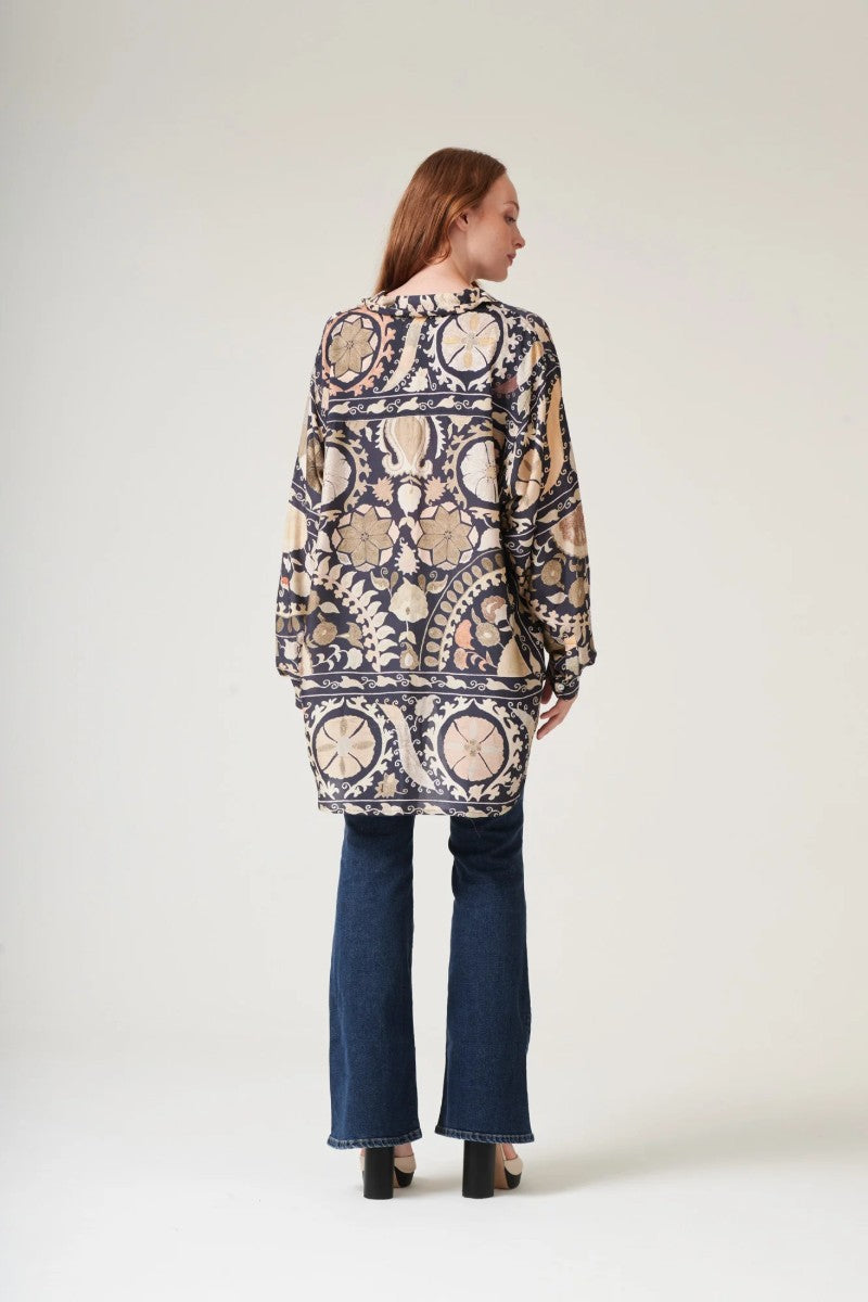 Oversized shirt