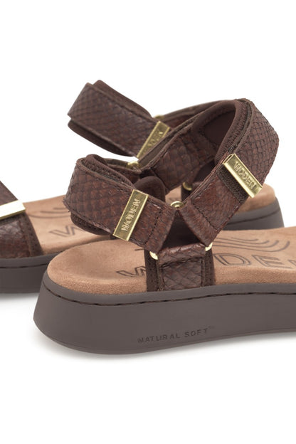 Sandaler Line Laxskinn