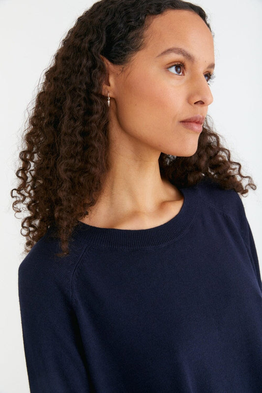 Top Josefina - Movesgood